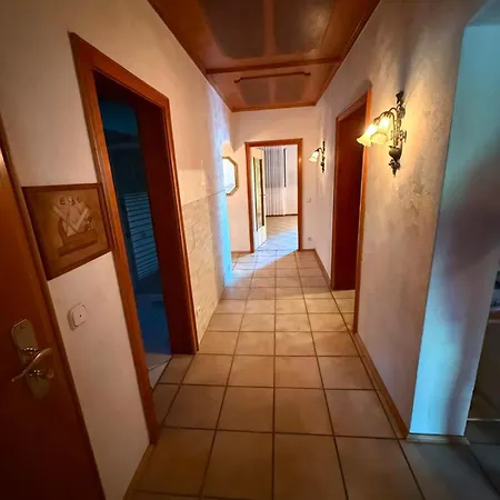 130 Qm Komfort-ferienwohnung Mit 2 Balkonen & Garten Bei Muenchen Unterschleissheim